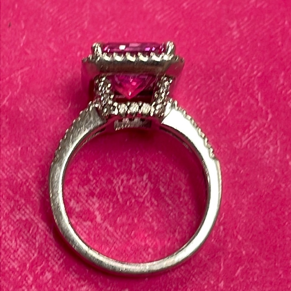 Pink Topaz Ring - Picture 6 of 13